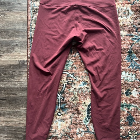 Wunder Train High Rise 28 Red Merlot - Picture 2 of 5